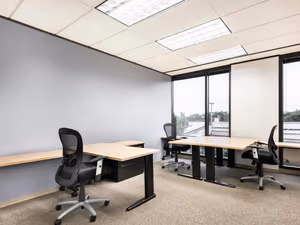 1 Person Private Office