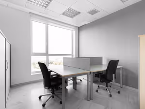 10 Person Private Office