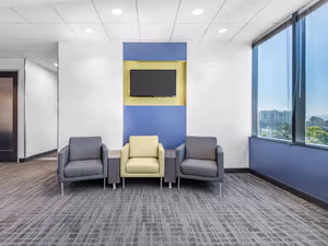 10 Person Private Office