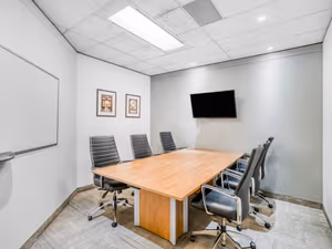25 Person Private Office