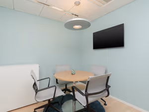 40 Person Private Office