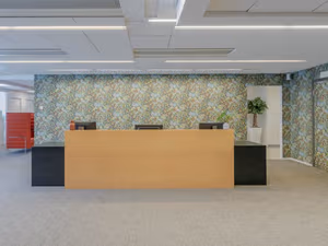 4 Person Private Office