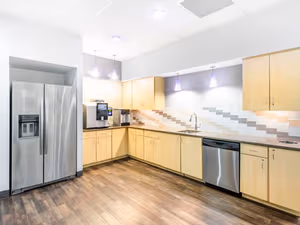 10 Person Private Office