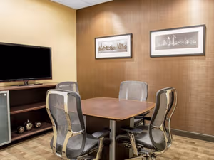 4 Person Private Office