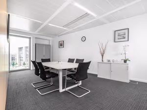 1 Person Virtual Office