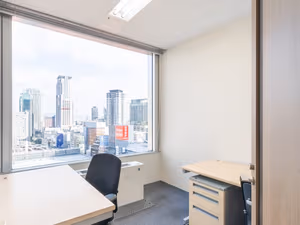 1 Person Private Office