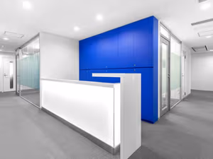 25 Person Private Office