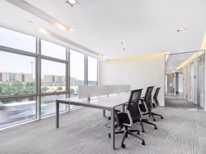 20 Person Private Office