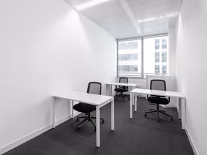 40 Person Private Office
