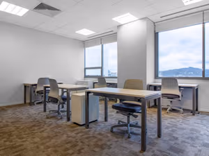 10 Person Private Office