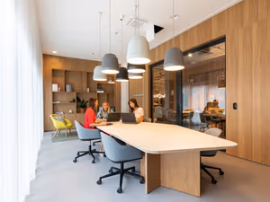 1 Person Coworking Desk