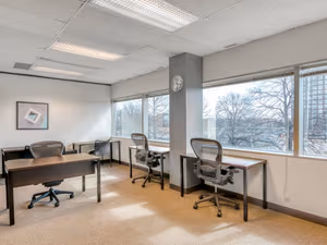 10 Person Private Office