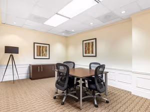 10 Person Private Office