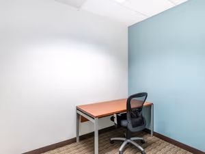 7 Person Private Office