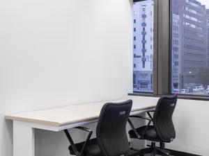 1 Person Coworking Desk