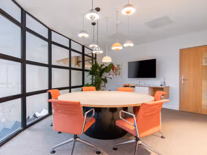 25 Person Private Office