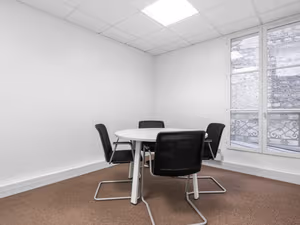 1 Person Private Office