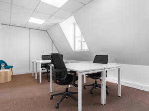 5 Person Private Office
