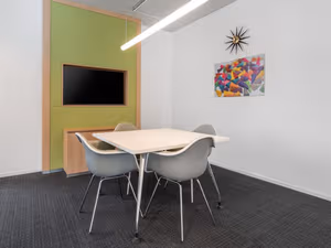 40 Person Private Office