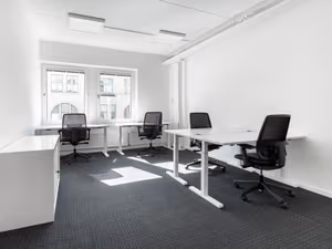 1 Person Private Office