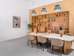 10 Person Private Office