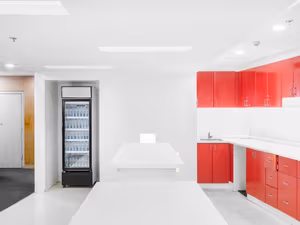 40 Person Private Office