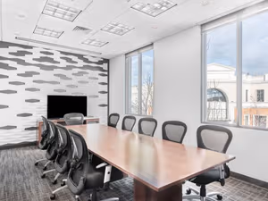 10 Person Private Office