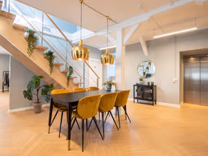 1 Person Private Office