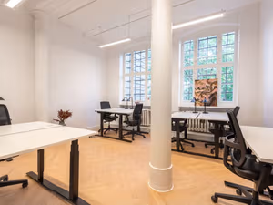 1 Person Virtual Office