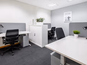 1 Person Coworking Desk