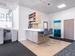 5 Person Private Office