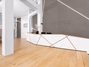 1 Person Private Office