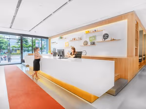 7 Person Private Office