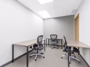 20 Person Private Office