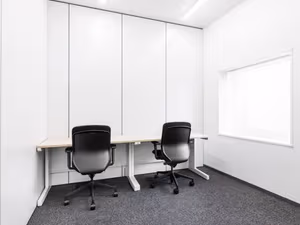 1 Person Coworking Desk
