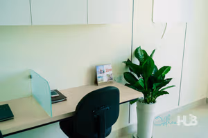 4 Person Coworking Desk
