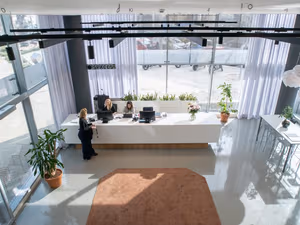 1 Person Coworking Desk