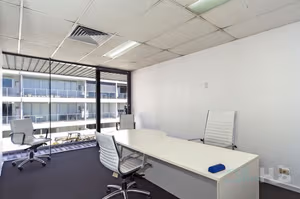 10 Person Private Office