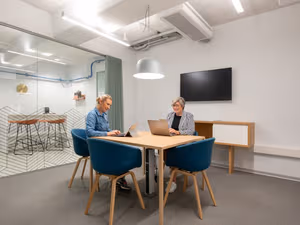 1 Person Private Office