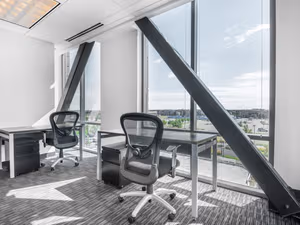 30 Person Private Office