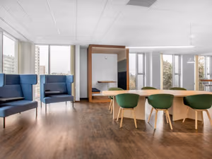 10 Person Private Office