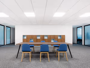 40 Person Private Office