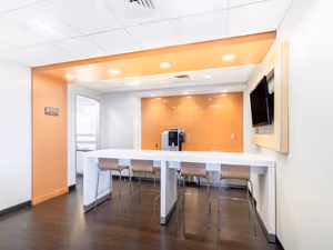 5 Person Private Office