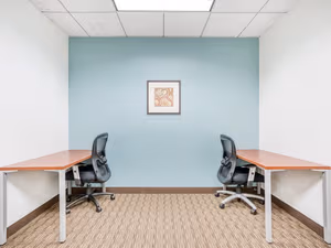 10 Person Private Office