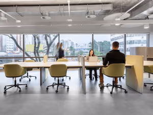1 Person Coworking Desk
