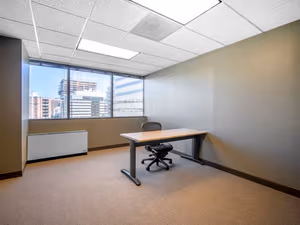 4 Person Private Office