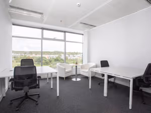 5 Person Private Office