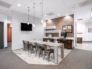 1 Person Virtual Office