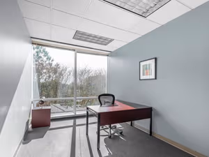 5 Person Private Office