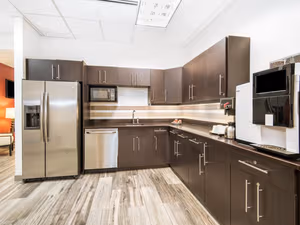 40 Person Private Office